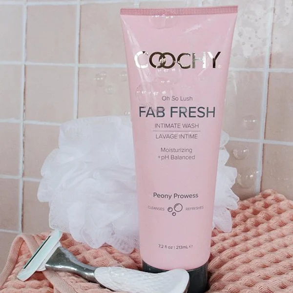 Coochy fab fresh intimate wash — image 2 of 5