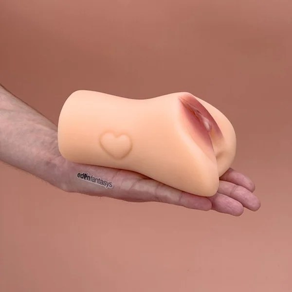 Vanilla sweetie — image 2 of 5