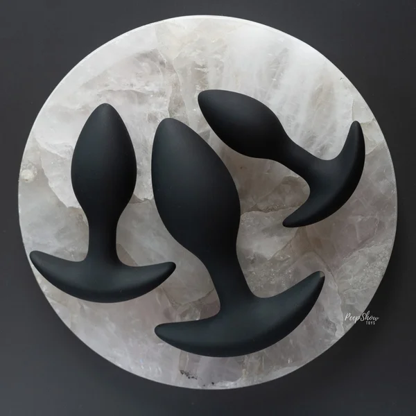 Heft Weighted Silicone Butt Plug - 1 Plug (Choose Small, Medium, or Large) — image 10 of 25