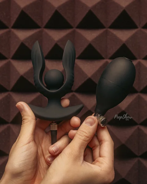Vibrating Inflatable Butt Plug with Remote — image 3 of 12