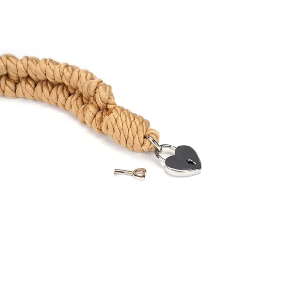 Shibari Bondage Rope Collar with Heart-Shape Lock — image 9 of 12