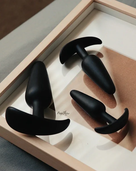 Beginner Butt Plug Bundle with Lube — image 7 of 12