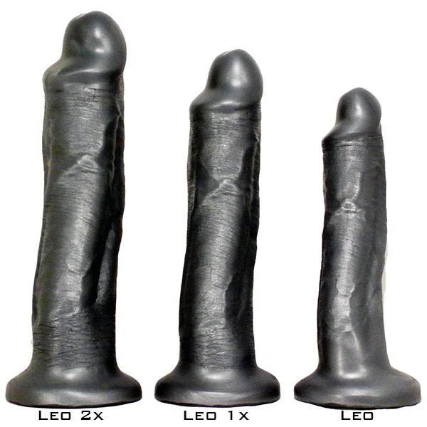 SquarePegToys® Leo Harness SuperSoft Silicone Dildo — image 8 of 25