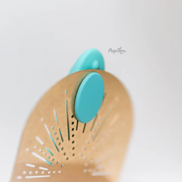 We-Vibe Moxie Remote Wearable Clitoral Vibrator — image 10 of 25