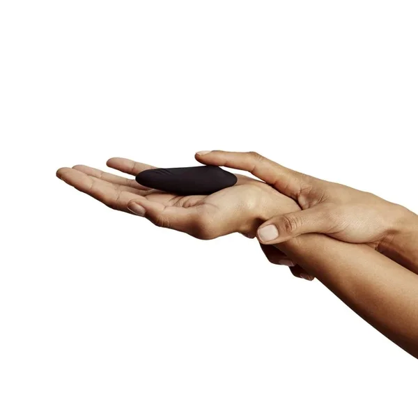 We-Vibe Moxie Remote Wearable Clitoral Vibrator — image 21 of 25