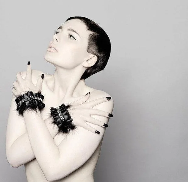 Spiked Collar Set - Fräulein Kink — image 3 of 3