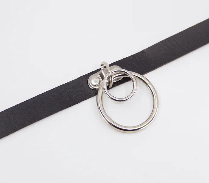 Vegan Bondage Collar with Double Rings — image 3 of 5