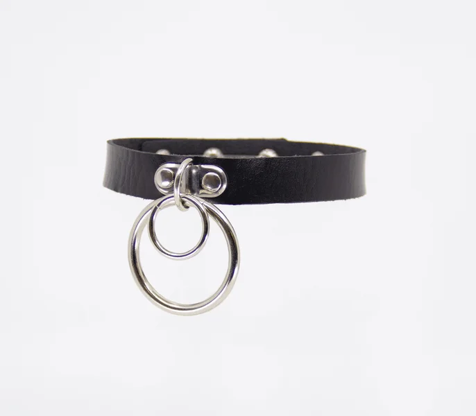 Vegan Bondage Collar with Double Rings — image 4 of 5