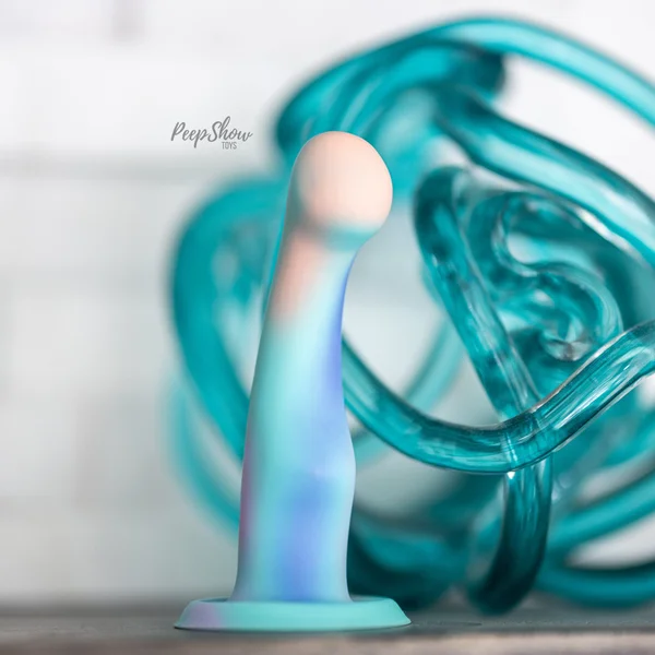 Avant Opal Dreams Silicone Dildo — image 6 of 12