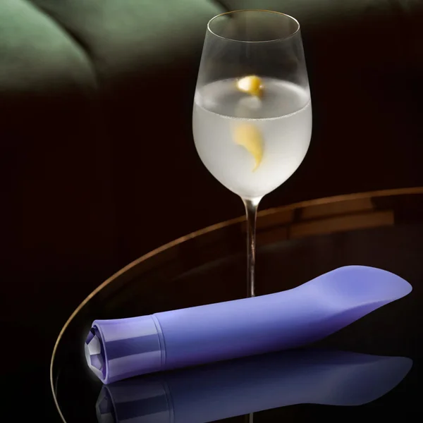 Oh My Gem Enrapture Warming Vibrator — image 9 of 24