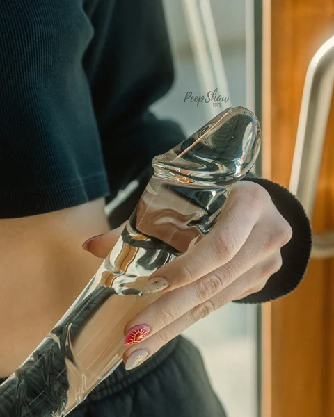 10.5" Girthy Realistic Glass Double Dong by Gläs — image 10 of 20