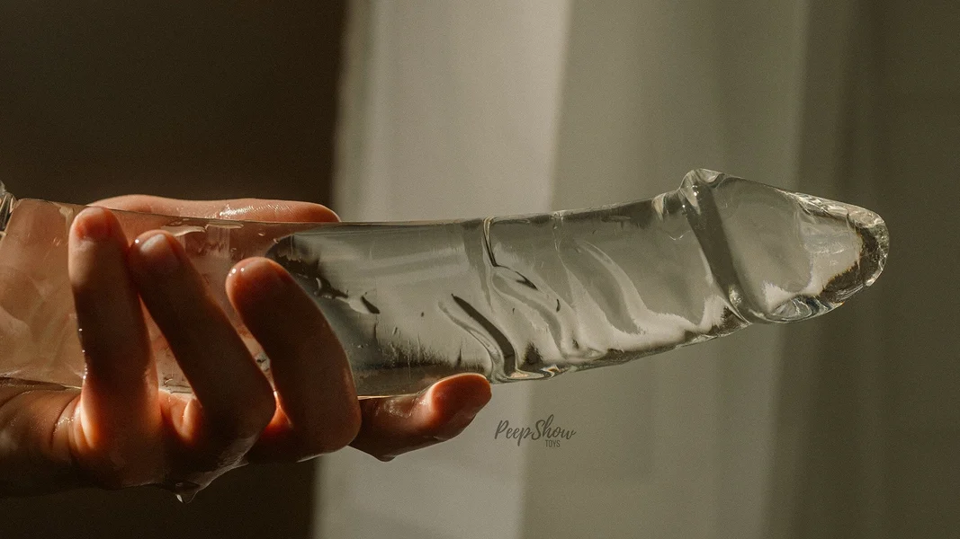 10.5" Girthy Realistic Glass Double Dong by Gläs — image 14 of 20
