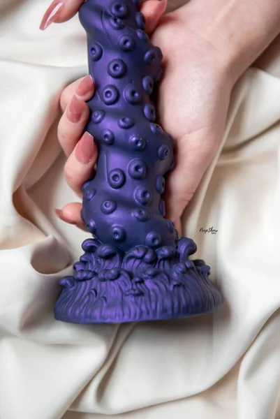 Octopus Prime: Extra-Soft Silicone Tentacle Dildo — image 3 of 14