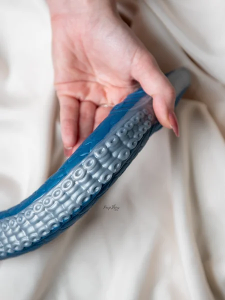 17" Eel Soft Colon Snake with Suction Cup — image 9 of 16