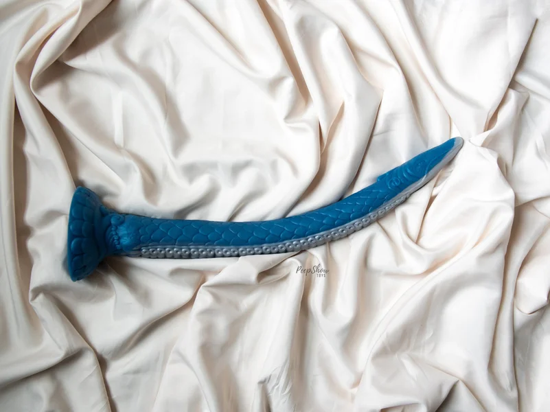 17" Eel Soft Colon Snake with Suction Cup — image 10 of 16
