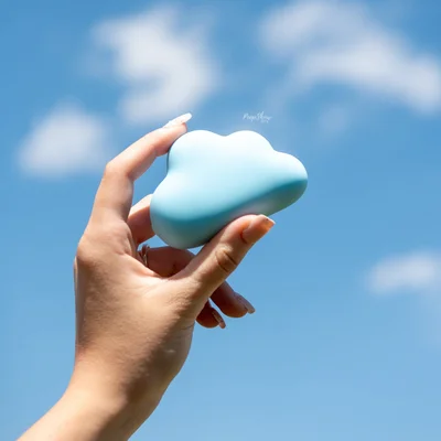 cuddle cloud clitoral vibrator with pleasure curves