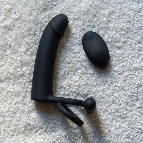 Full Swing - Vibrating Cock Ring for DP + Clitoral Stimulation — image 8 of 12