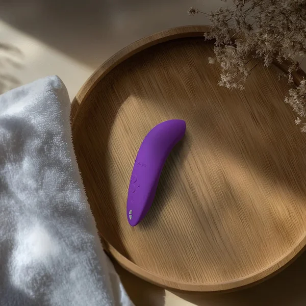 We-Vibe Melt 2 - Intense Clitoral Air Pleasure — image 12 of 25