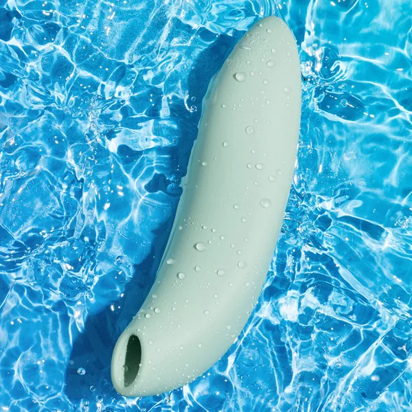 We-Vibe Melt 2 - Intense Clitoral Air Pleasure — image 5 of 25