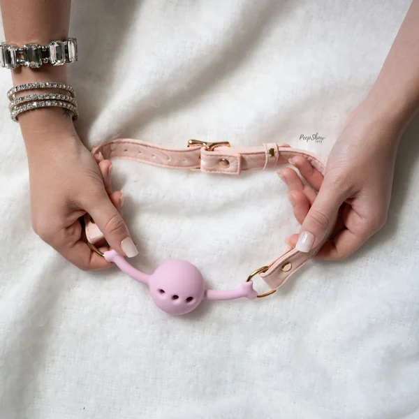 Boudoir Amor Breathable Silicone Ball Gag — image 3 of 25