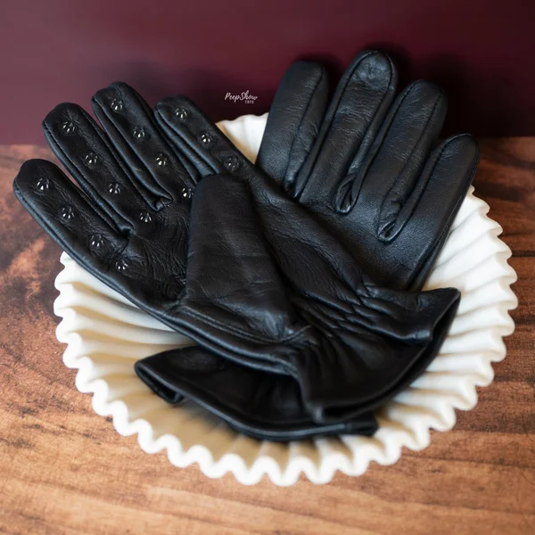 Vampire Gloves - Real Leather with Spikes, Sensory Toy — image 3 of 8