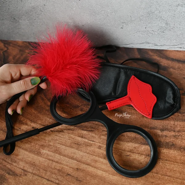 Ex's & Oh's Kiss Kit — image 9 of 16