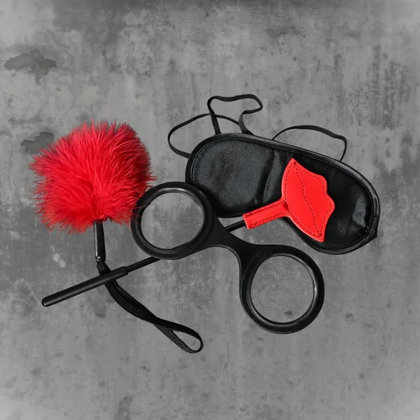 Ex's & Oh's Kiss Kit — image 8 of 16