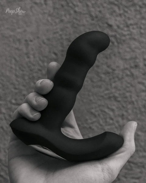 Xara Thrust Plug with powerful vibration — image 12 of 16
