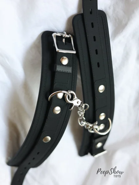 Sil-Cuffs Heavy-Duty Silicone Handcuffs — image 14 of 25
