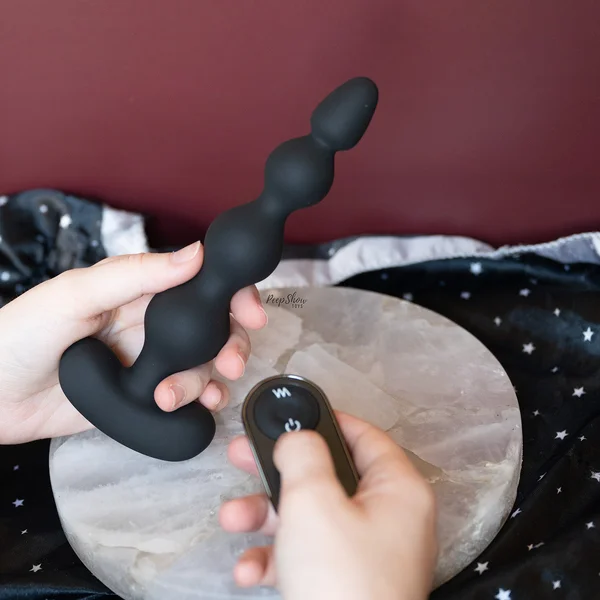 Renegade Reign - Vibrating Anal Beads with Remote — image 6 of 12