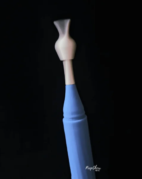 Lush Juno Oscillating Clit Massager with 3 Attachments — image 16 of 25