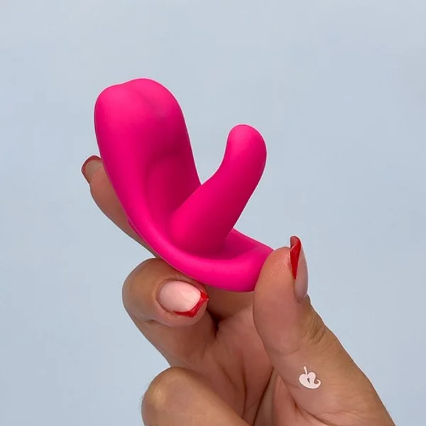 Playlink wicked kisser — image 3 of 5