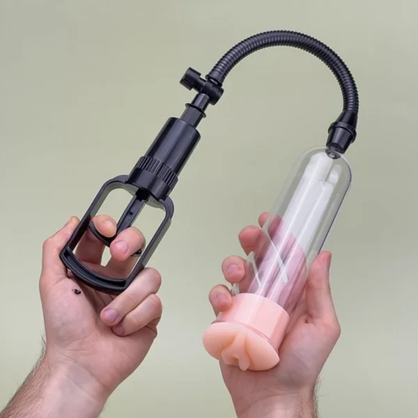 Essential pumping set — image 2 of 5