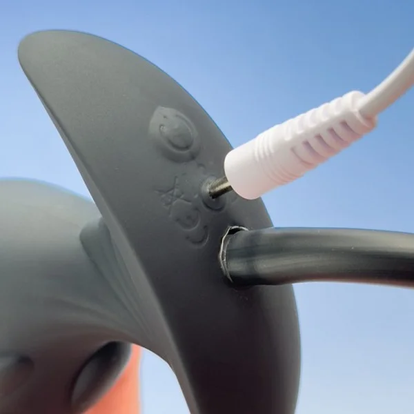 Inflatable cheek spreader — image 4 of 4