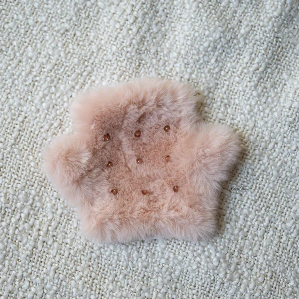 Soft + Spiked Sensory Glove — image 12 of 20