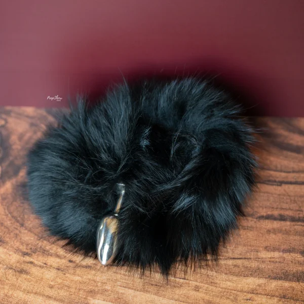 Stainless Steel Plug with Real Fur Tail — image 6 of 10