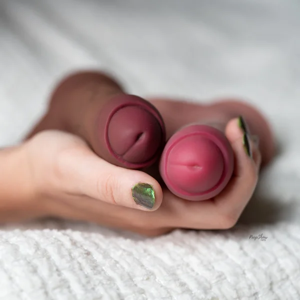 Solina Aura - Uncut & Ultra-Realistic Dual-Density Dildo — image 13 of 25