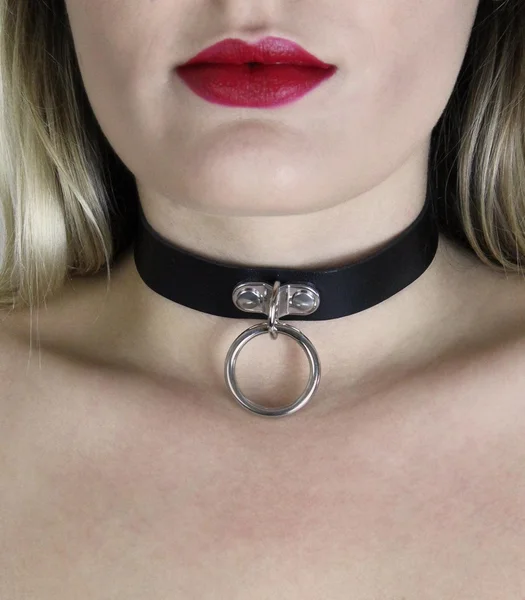 Vegan Collar with Single Ring — image 2 of 4