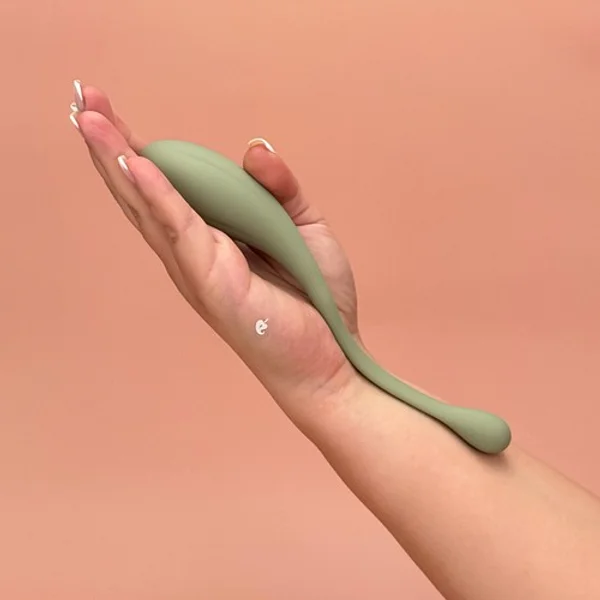 Matcha latte — image 4 of 8