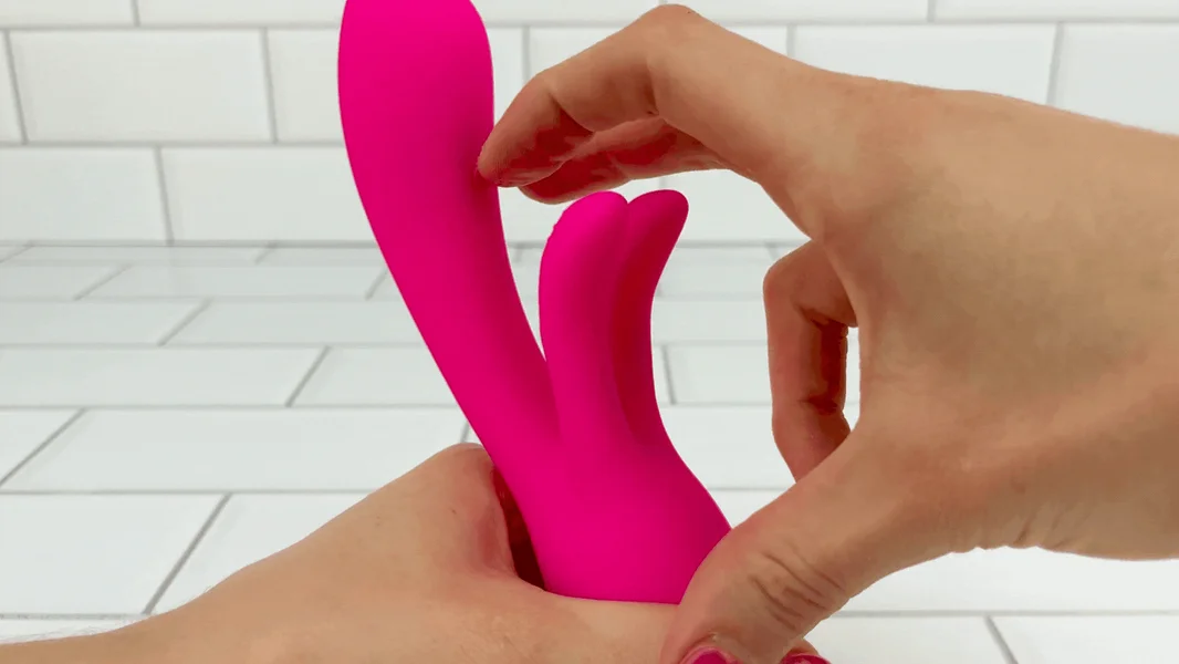 Silicone G-Spot Rabbit - Rubs Your Clit with Every Thrust! — image 2 of 10