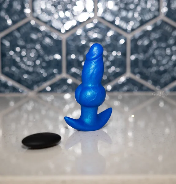 Wereknot EZ-Sized Vibrating Plug with Remote Control — image 3 of 22