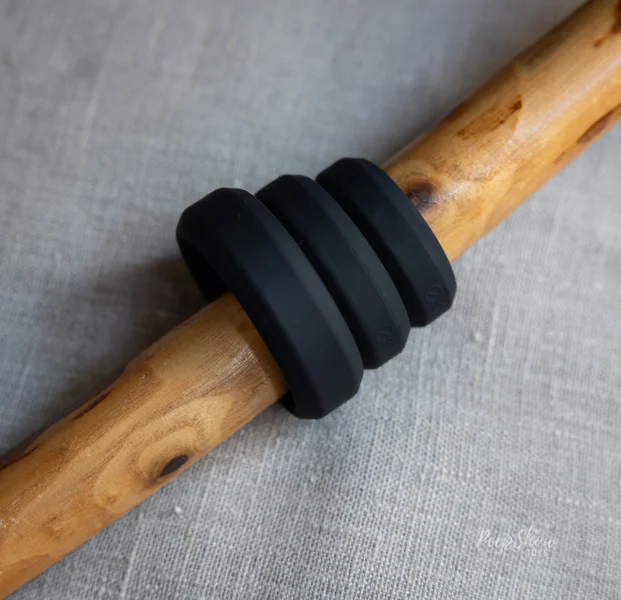 Span Silicone Cock Ring for Firm Fit — image 21 of 22