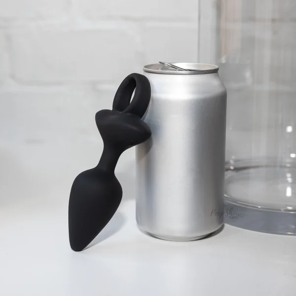 Flared Droplet Vibrating Butt Plug — image 3 of 8