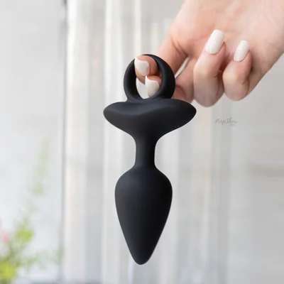 flared droplet vibrating butt plug