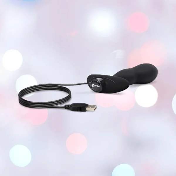 b-Vibe Vibrating P-Spot Snug Plug Large with Rechargeable Remote Control — image 22 of 23