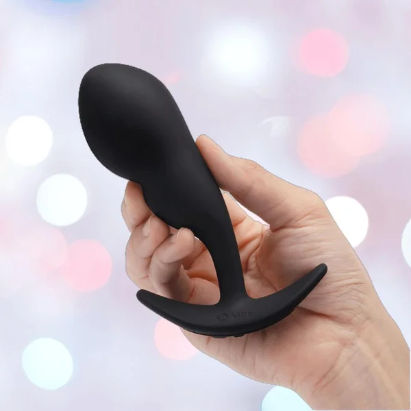 b-Vibe Vibrating P-Spot Snug Plug Large with Rechargeable Remote Control — image 21 of 23