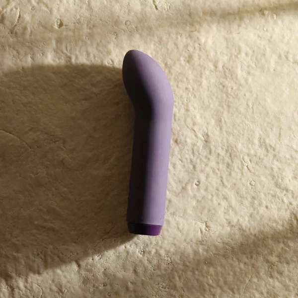 Je Joue G-Spot Bullet Waterproof Rechargeable Silicone Mini Vibrator — image 16 of 19