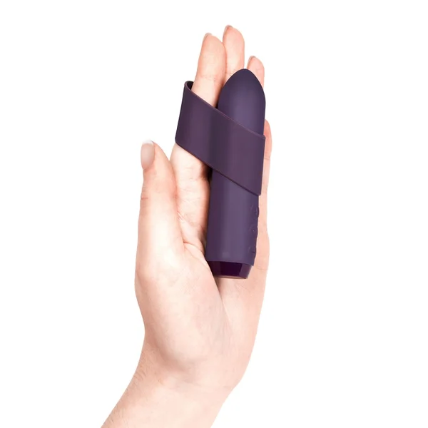 Je Joue Classic Bullet Rechargeable Silicone Vibrator — image 7 of 22