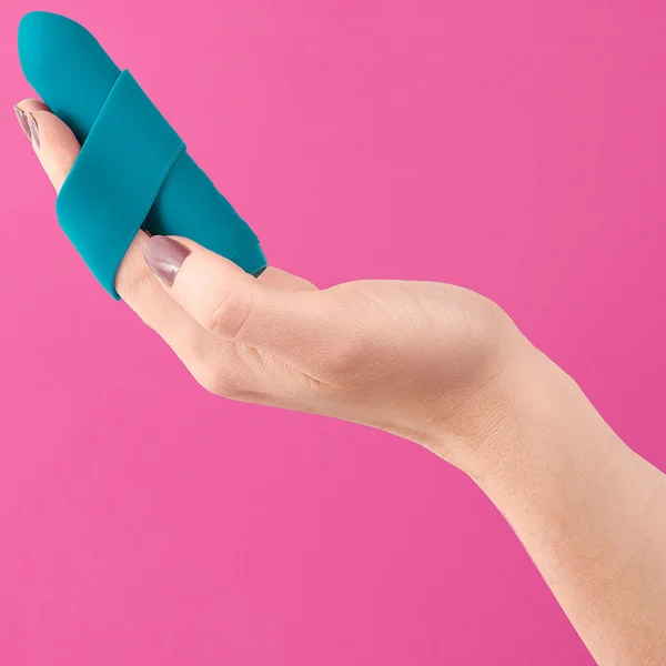 Je Joue Classic Bullet Rechargeable Silicone Vibrator — image 6 of 22