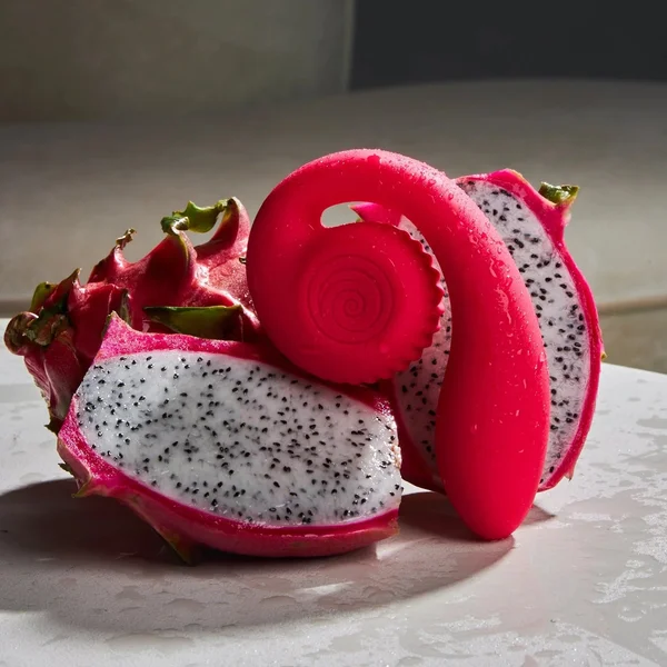 SVibe Snail Gizi Lite Silicone Waterproof Dual Stimulation Vibrator — image 8 of 25